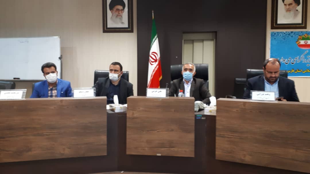شورای شهرستان اوز به عنوان شورای برتر در استان فارس معرفی شد