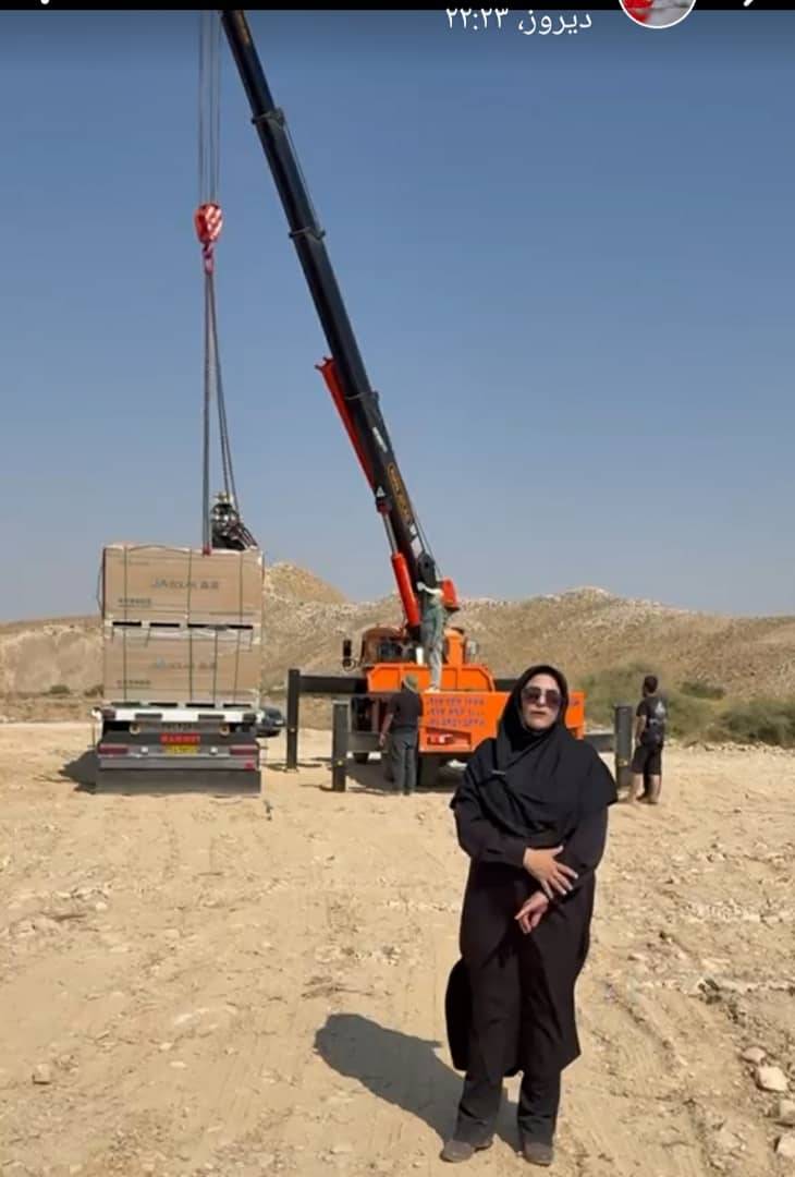 چهره ماه از لارستان:  فرماندار شهرستان اوز، فرمان بدهدبه وسعت نامحدود